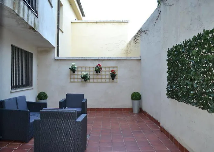 Suites&homes Apartment